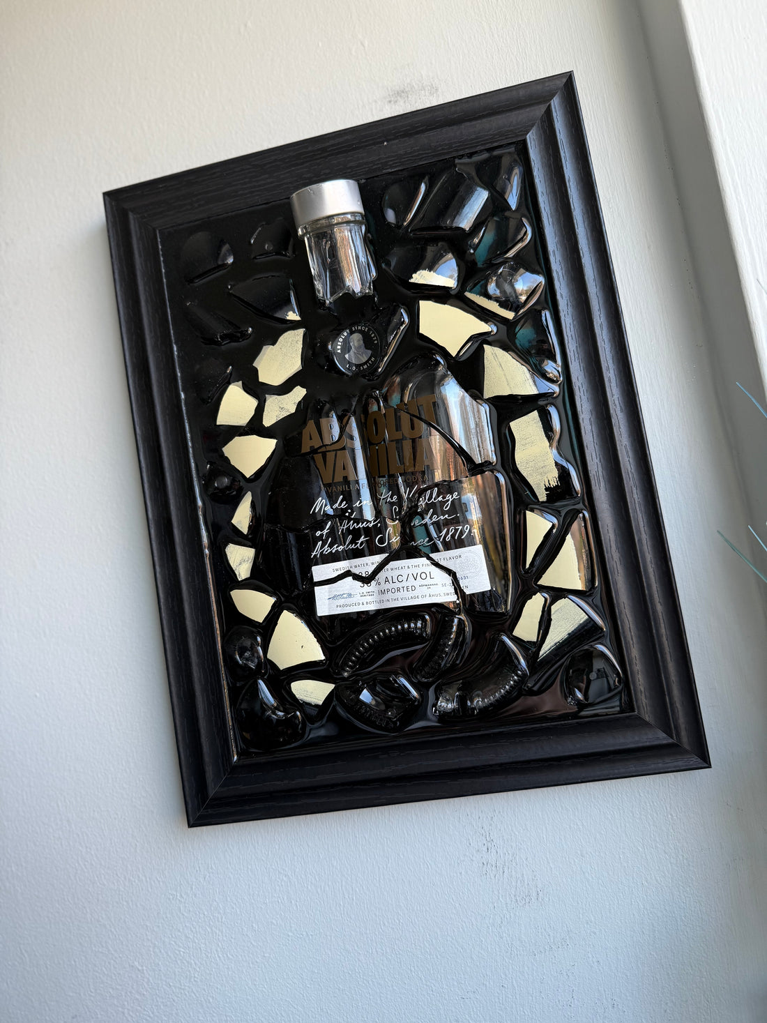 ABSOLUT VANILIA Vodka Standard frame Resin Art
