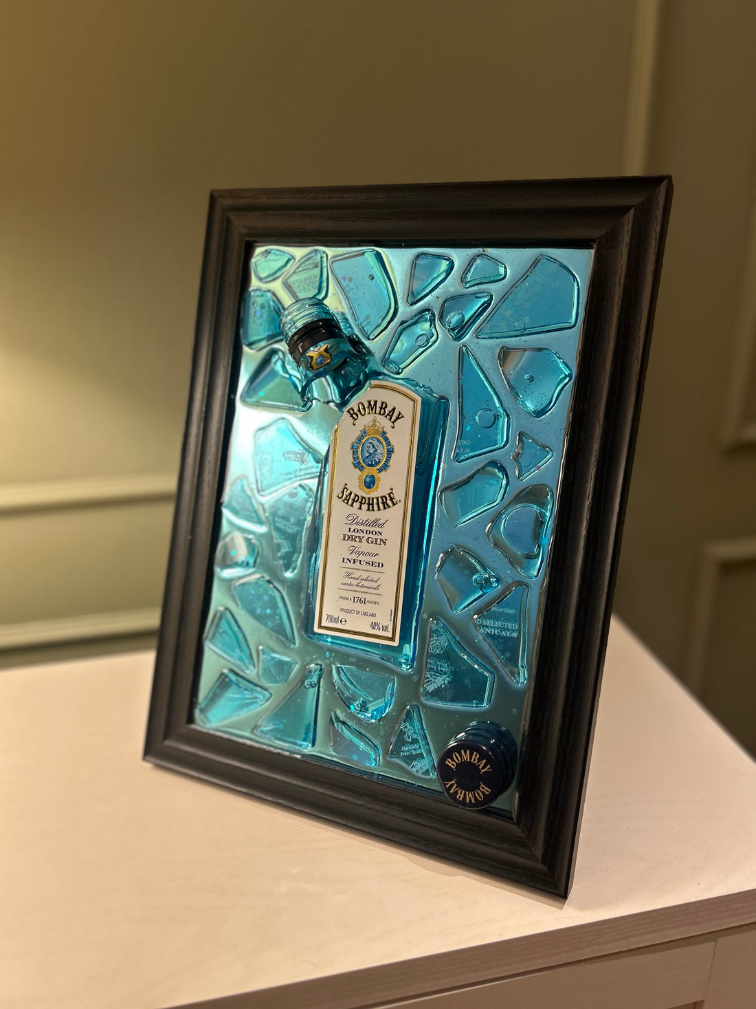 BOMBAY SAPPHIRE Standard Frame Resin Art