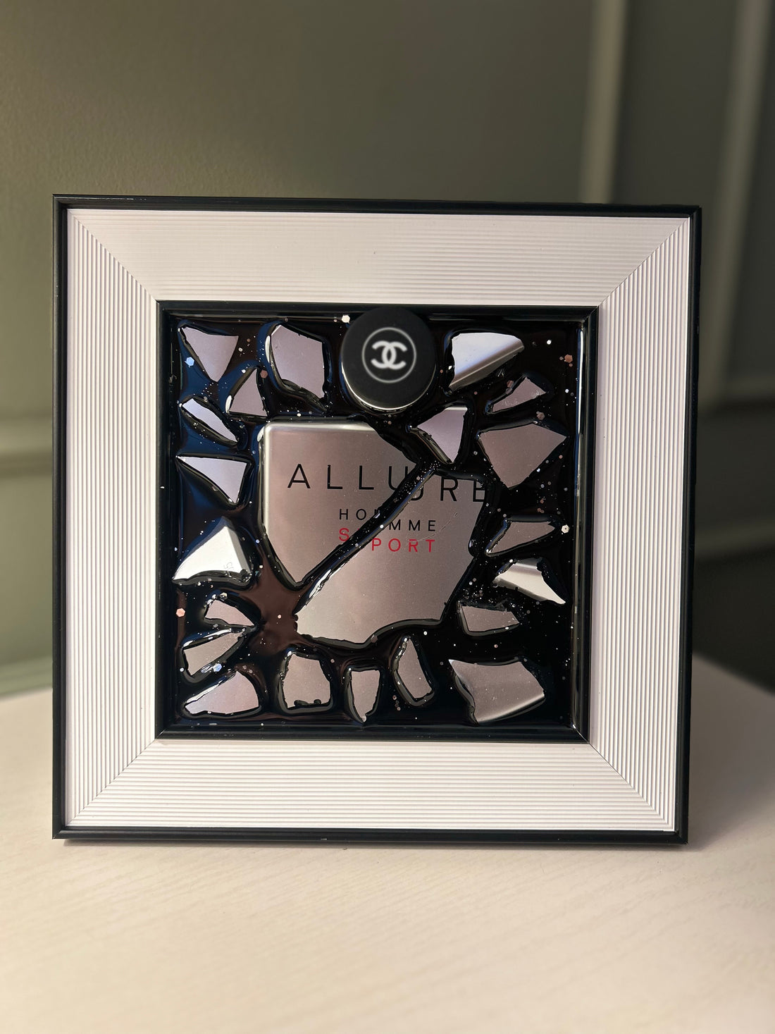 CHANEL ALLURE Standard White Frame Resin Art