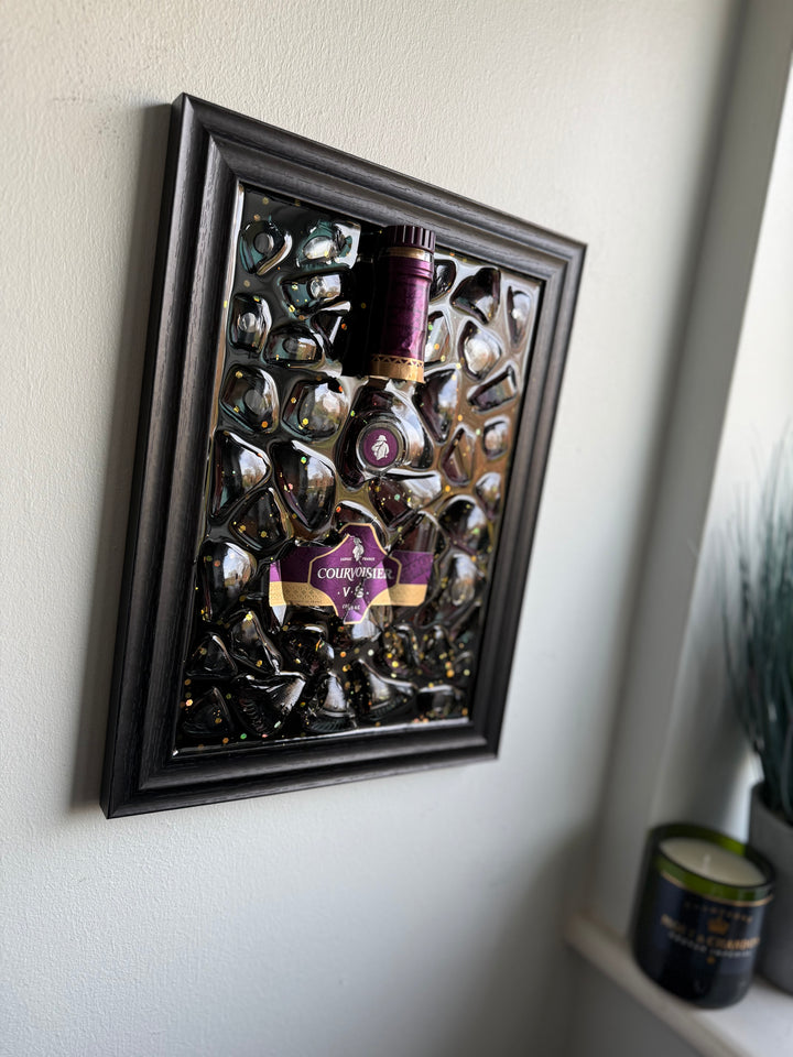 COURVOISIER VS Standard frame Resin Art