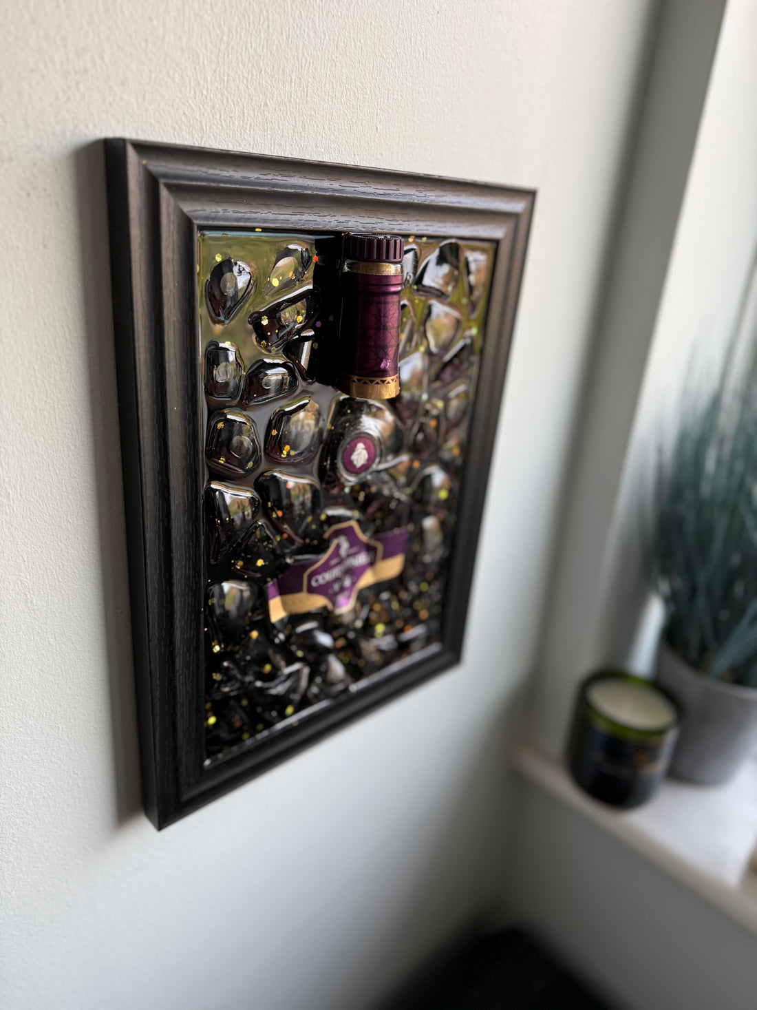 COURVOISIER VS Standard frame Resin Art