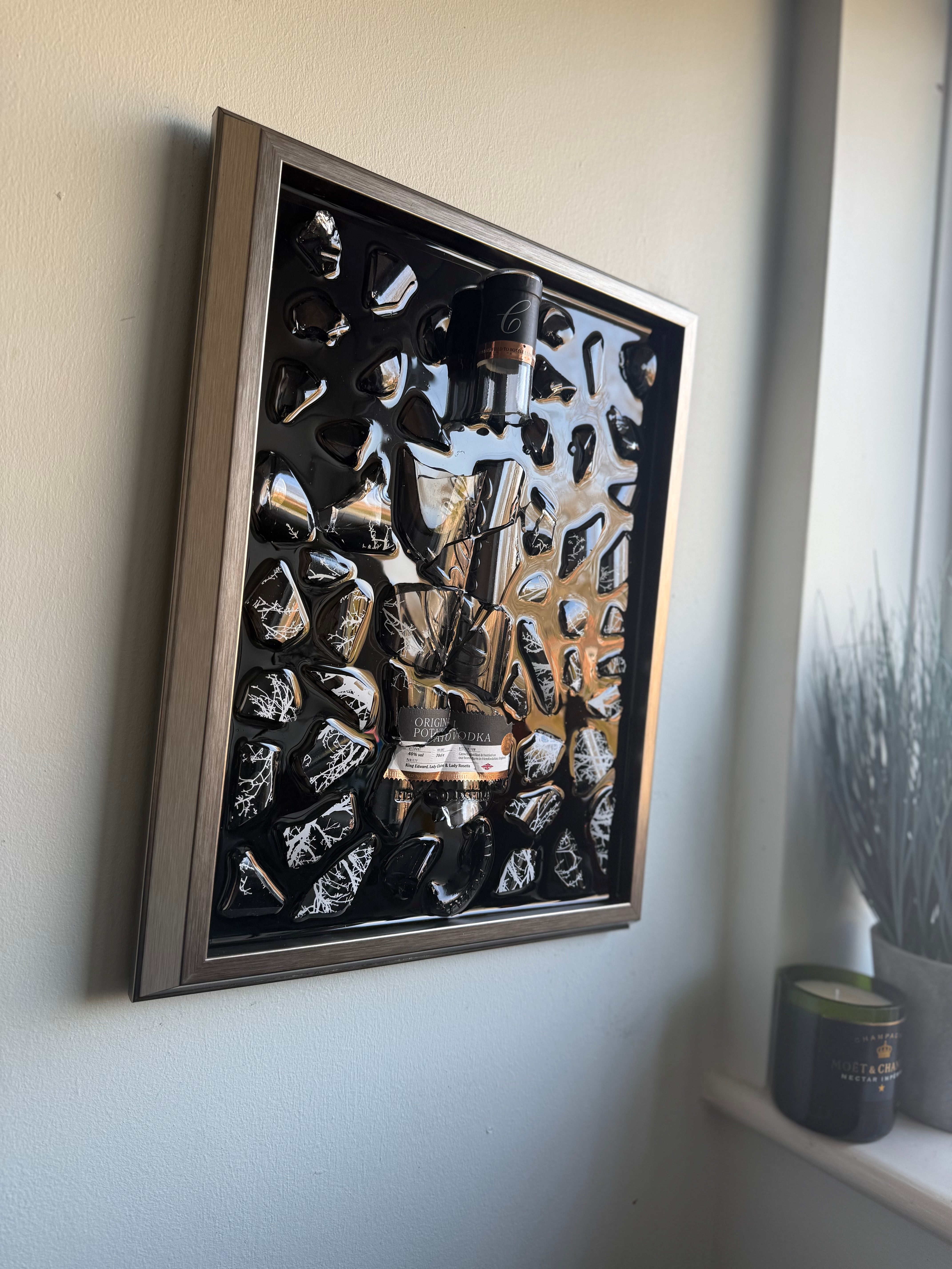 Chase Luxury Frame Resin Art