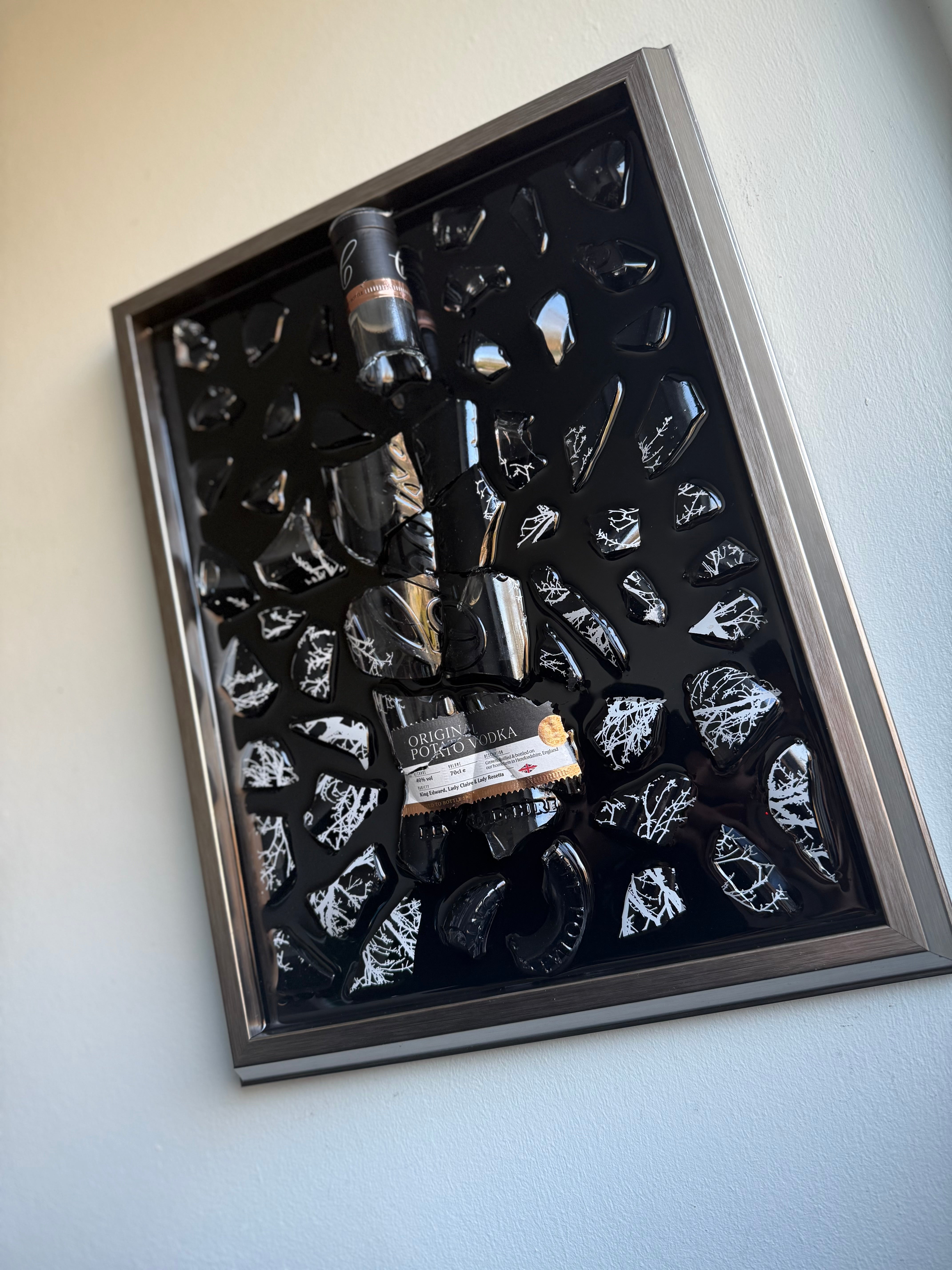 Chase Luxury Frame Resin Art