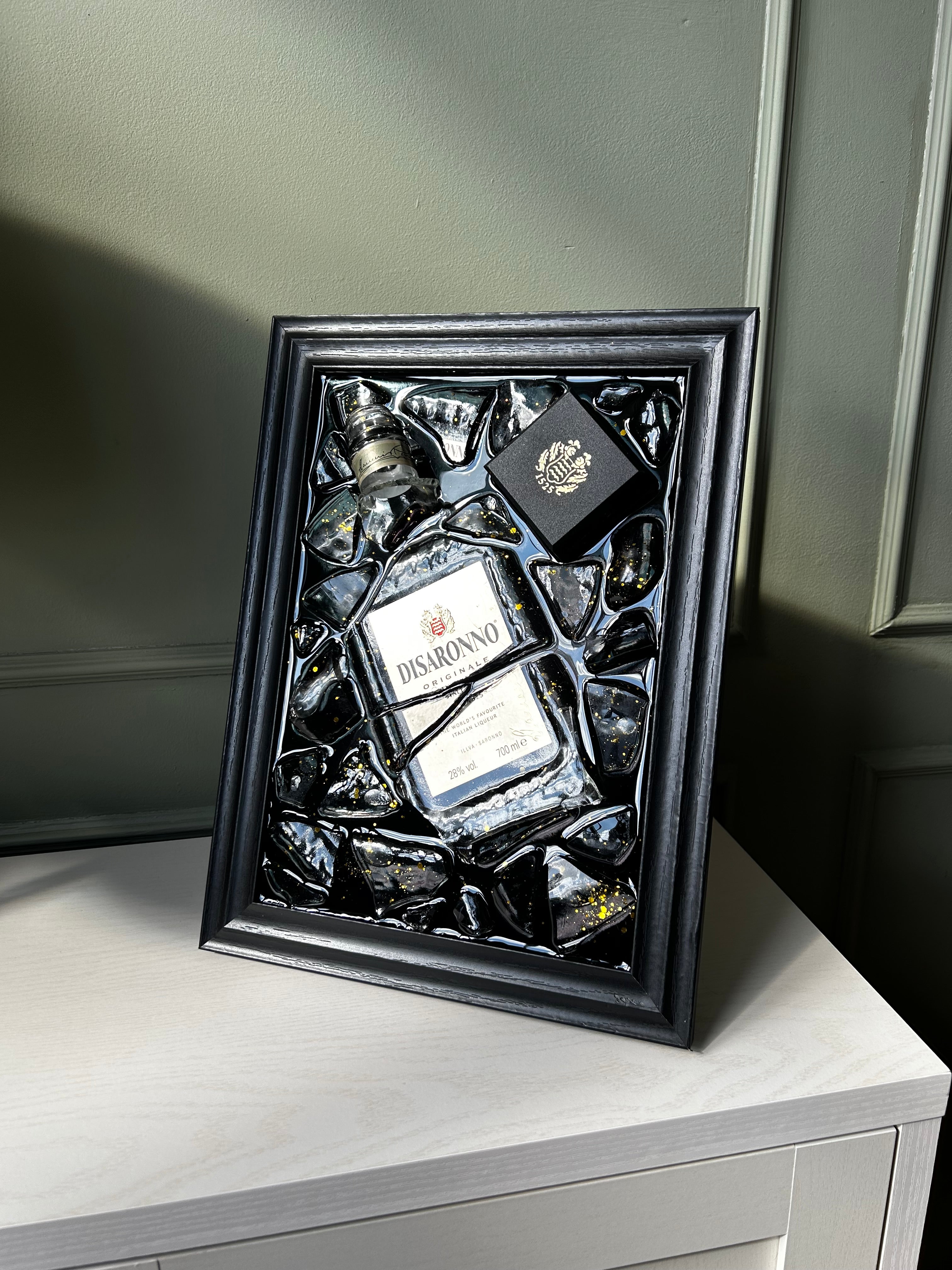 DISARONNO Standard Frame Resin Art