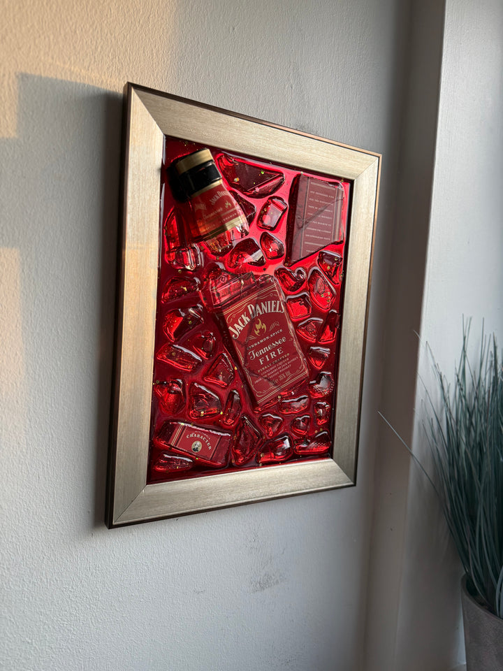 JACK DANIELS CINNAMON SPICE Standard Gold Frame Resin Art
