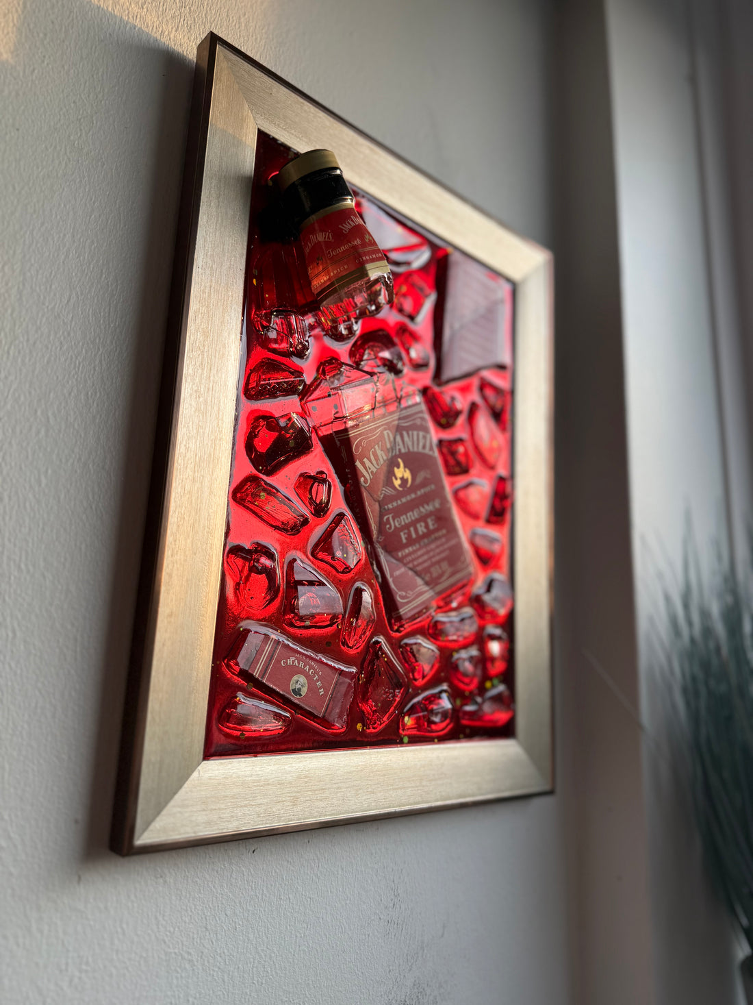 JACK DANIELS CINNAMON SPICE Standard Gold Frame Resin Art