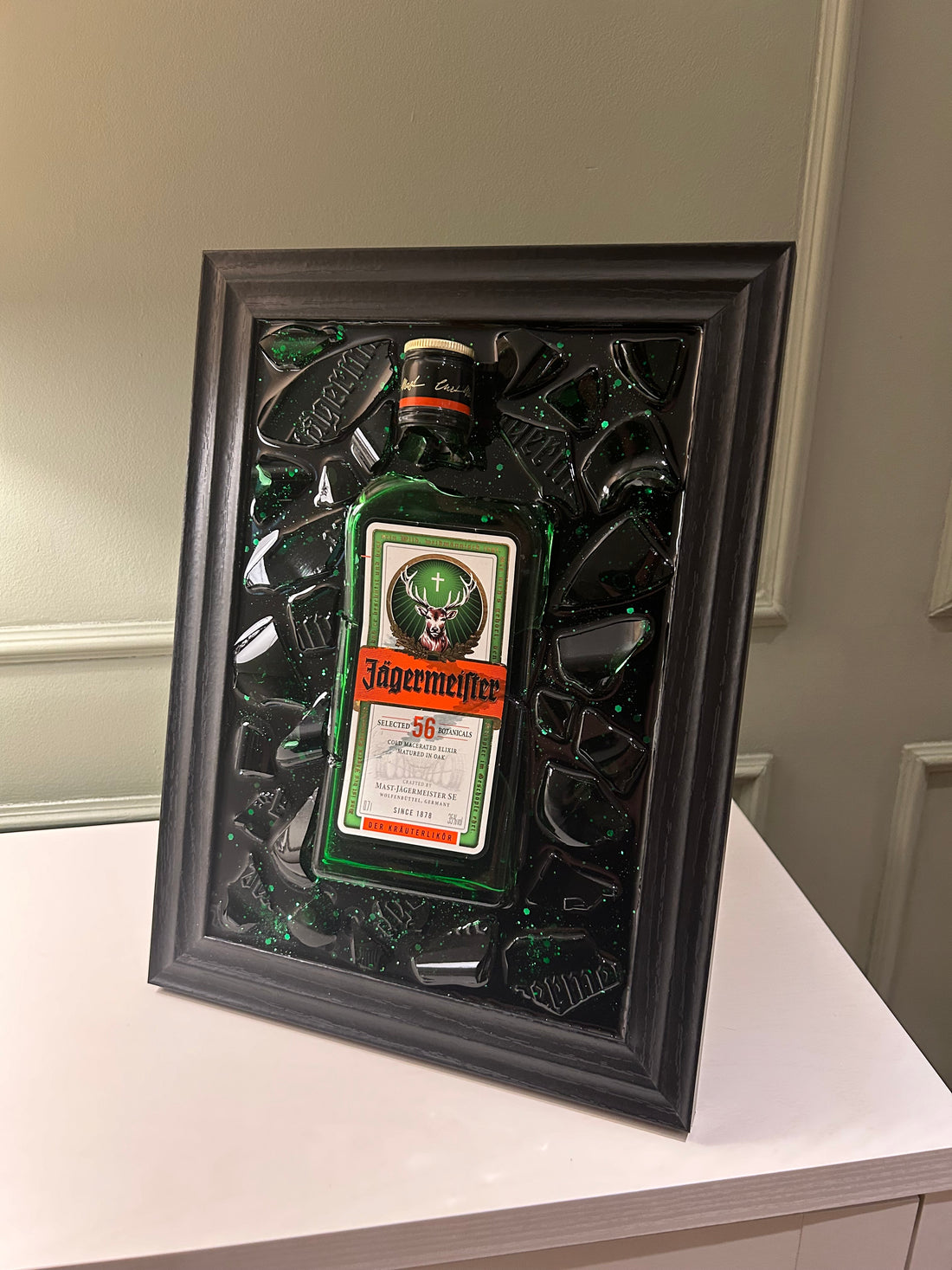 JAGERMEISTER Standard Frame Resin Art