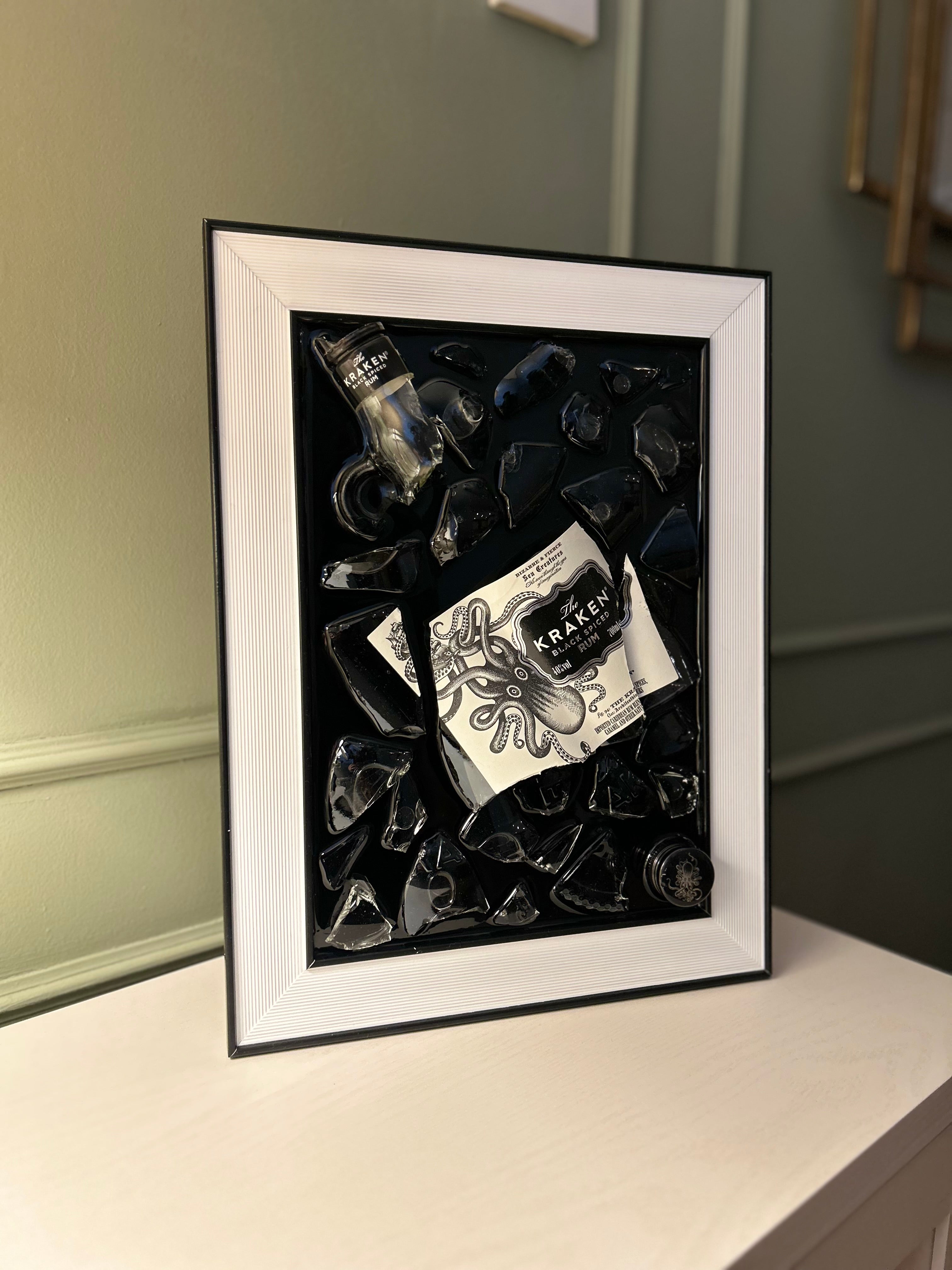 KRAKEN A4 Frame Resin Art