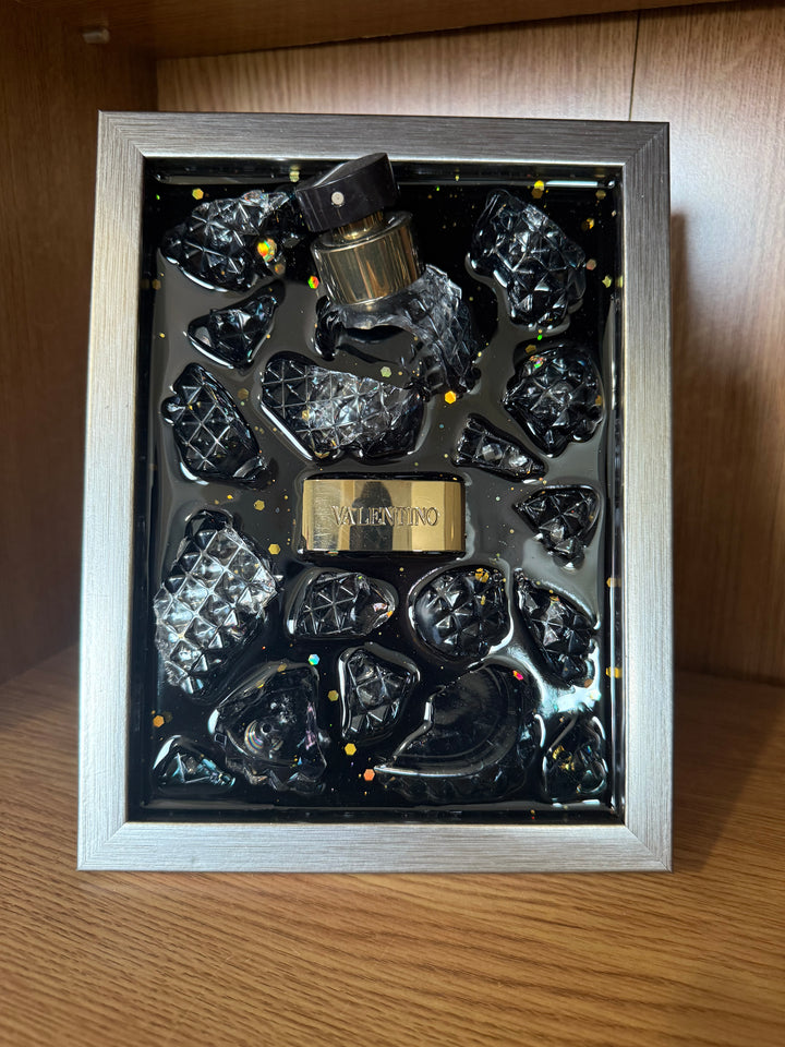 VALENTINO GOLD Aftershave Frame Resin Art