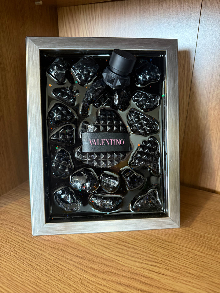 VALENTINO PINK Aftershave Frame Resin Art