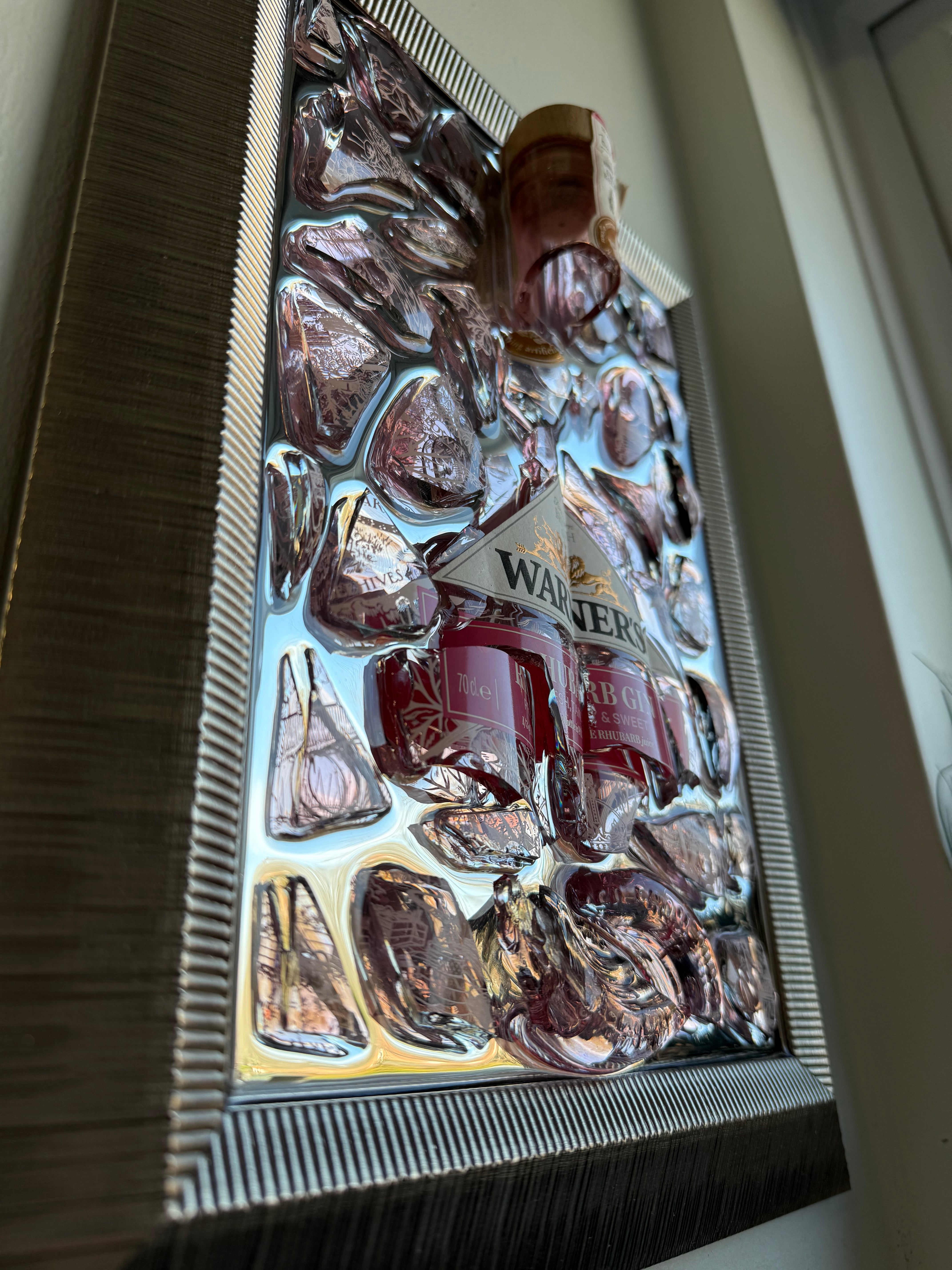 WARNER'S GIN Mirror Frame Resin Art
