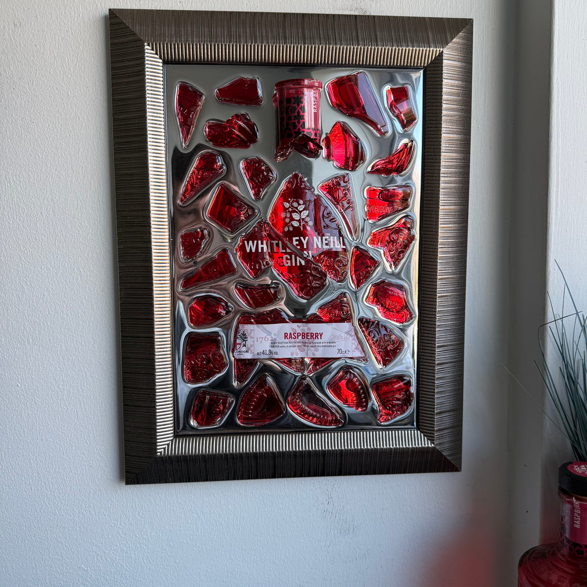 Whitley Neill Raspberry Gin Resin Art – Modern & Chic Wall Display ...