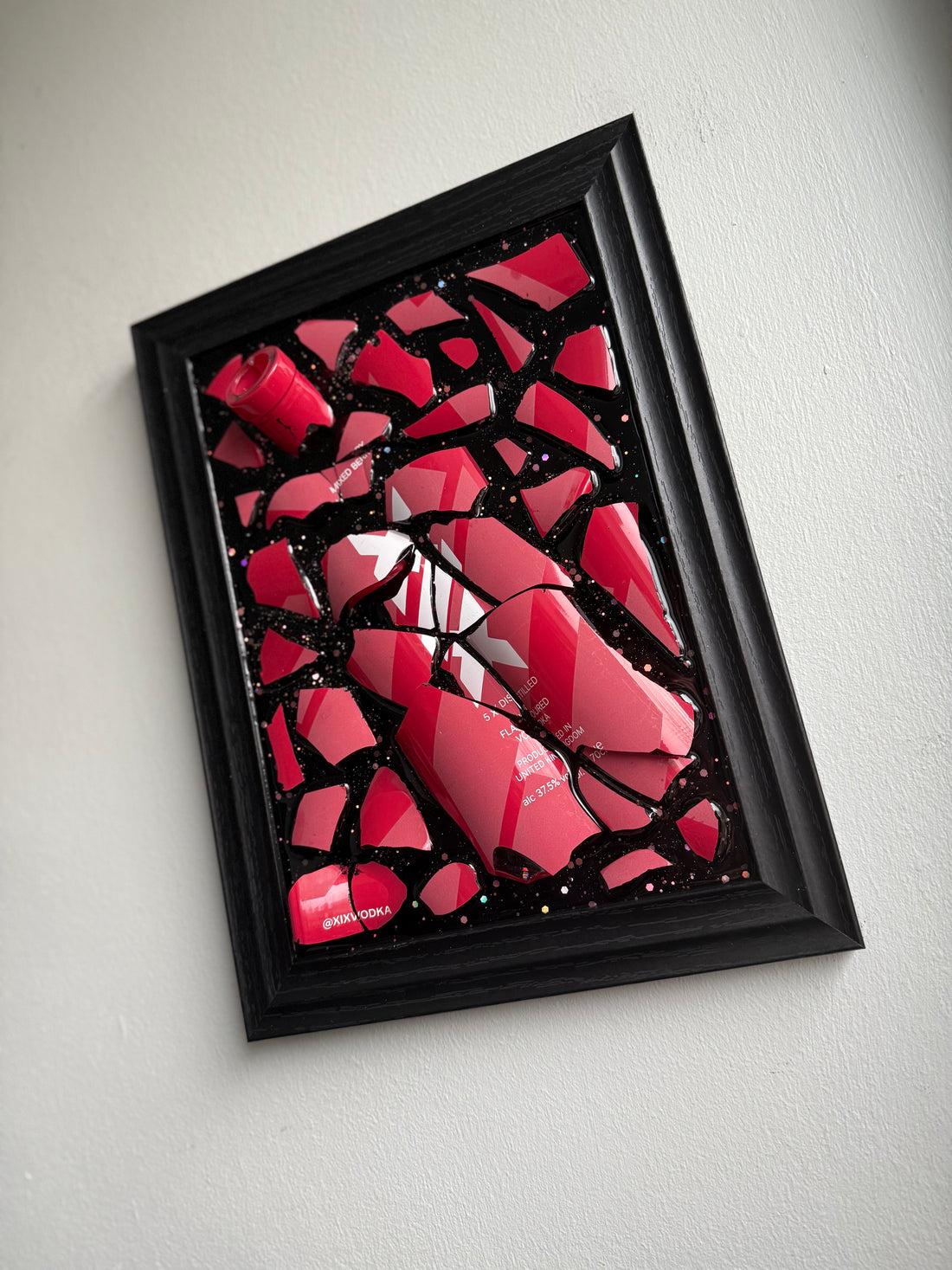 XIX Vodka MIXED BERRY Standard frame Resin Art